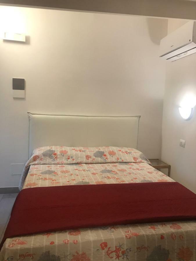 Guest House Montenegro La Spezia Extérieur photo