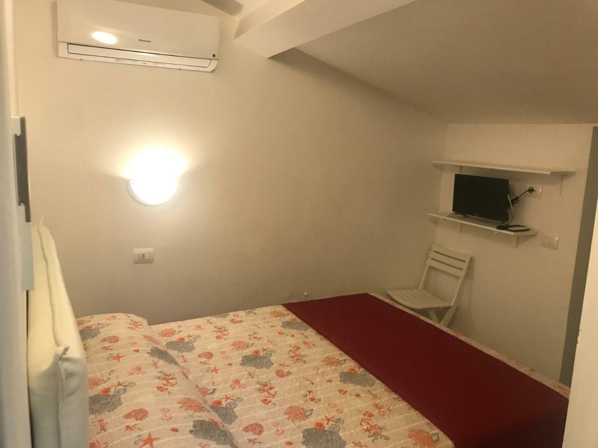 Guest House Montenegro La Spezia Extérieur photo
